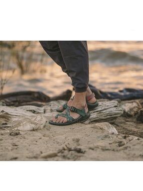 Chaco Z/Cloud X2 7 Rune Teal Sandal Size 10 Hiking Camping Outdoors Granola Girl